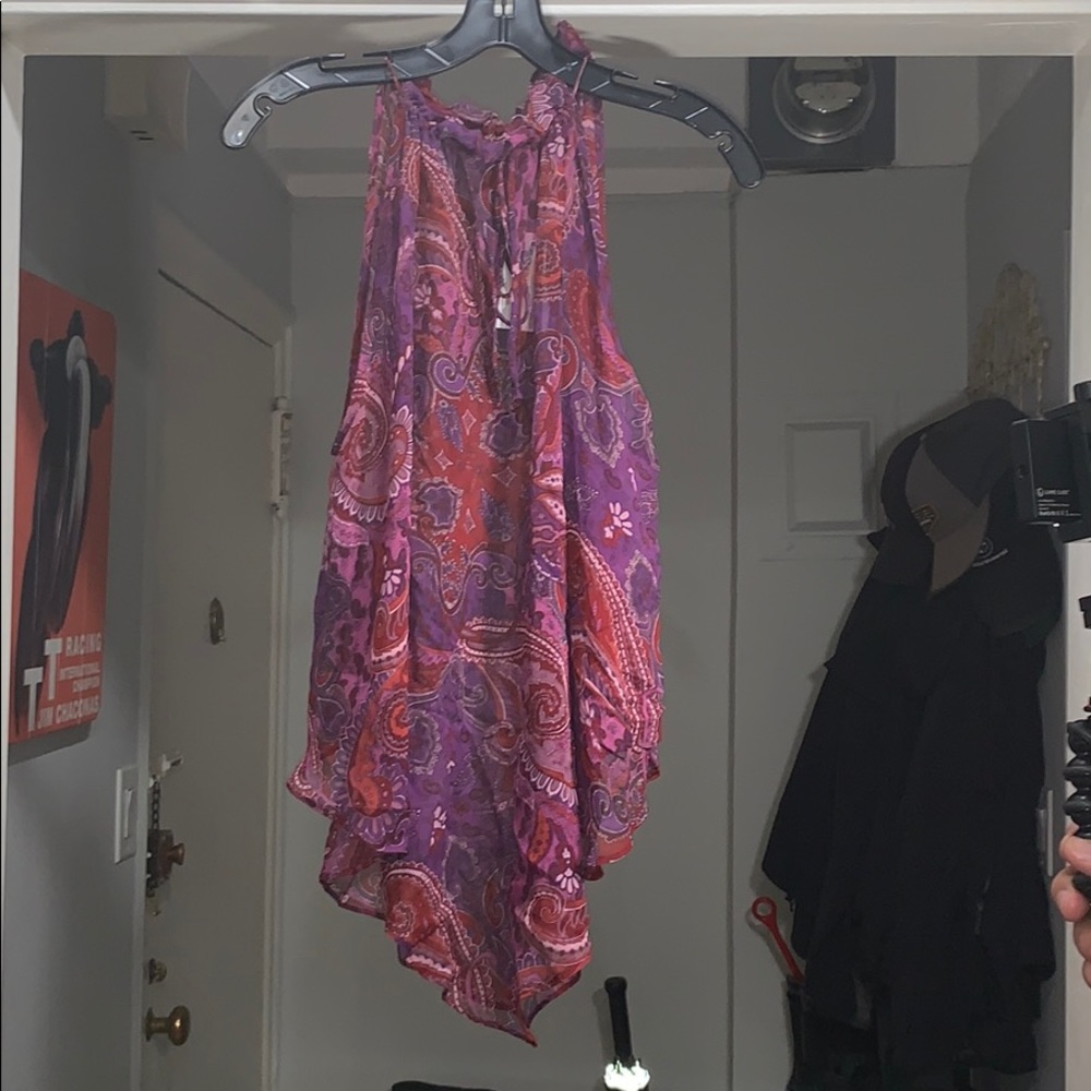 Intermix brand new flowy top